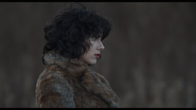 undertheskin-2014-4