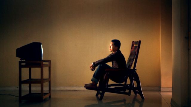 the-look-of-silence-adi-watching-1500-844