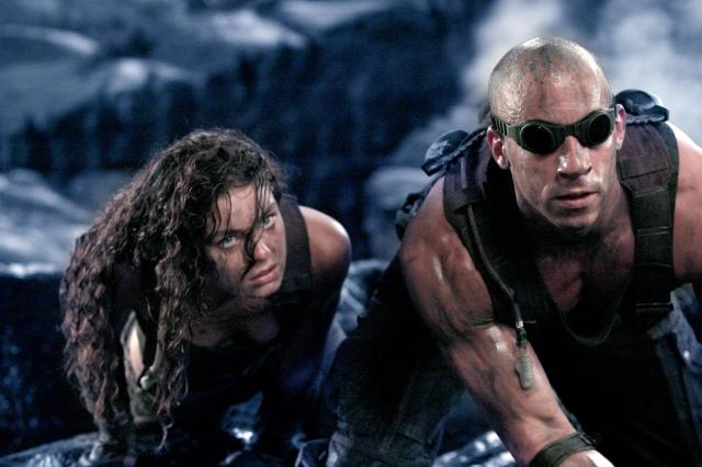 chronicles-of-riddick-lead