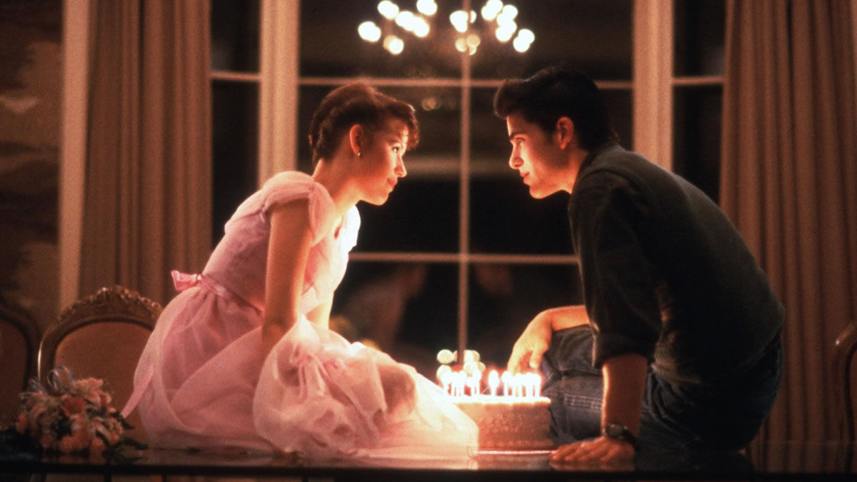 sixteen-candles-1200-1200-675-675-crop-000000